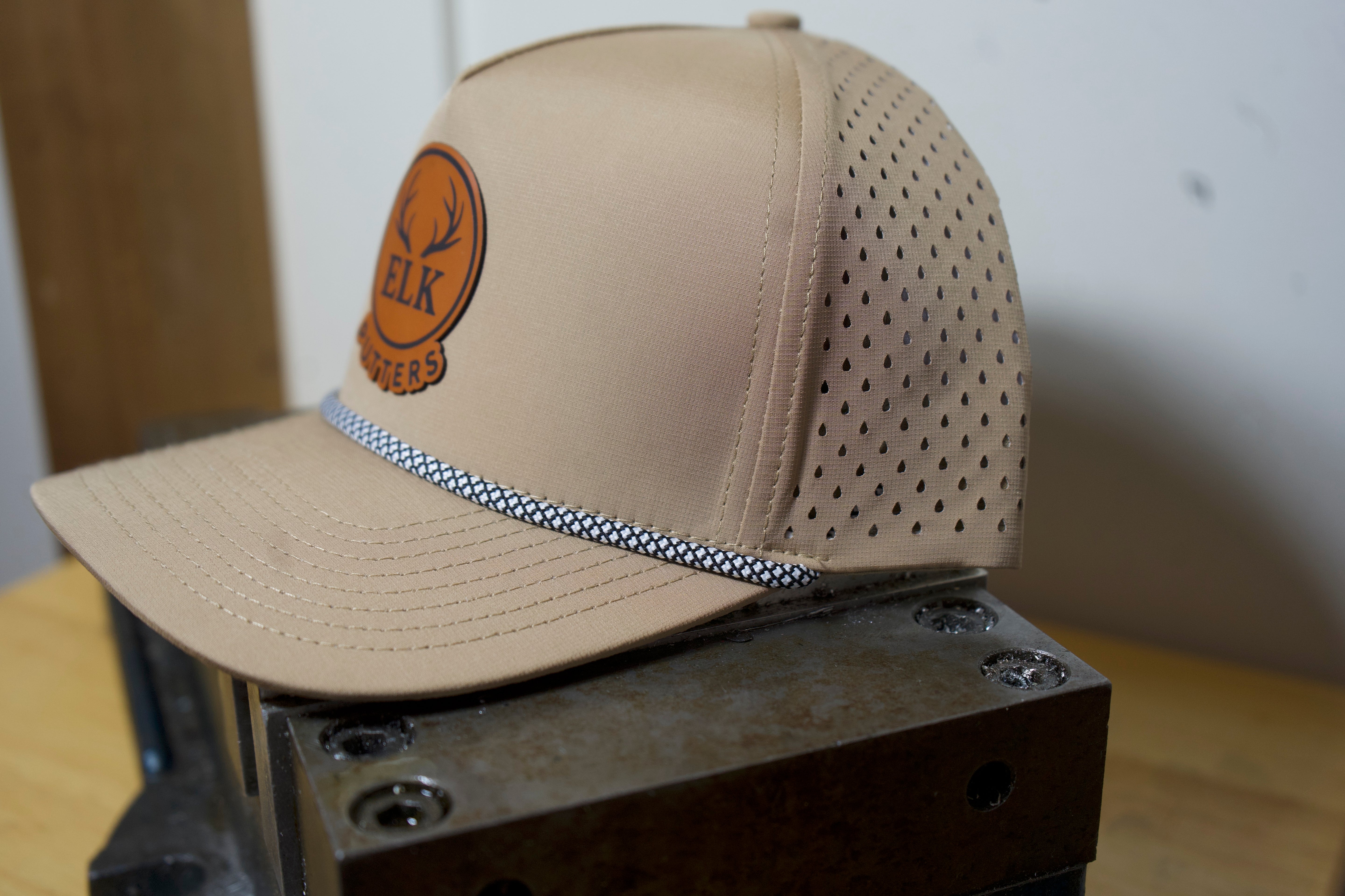 Elk Putters Hat 004 – Bunker Antler Rope