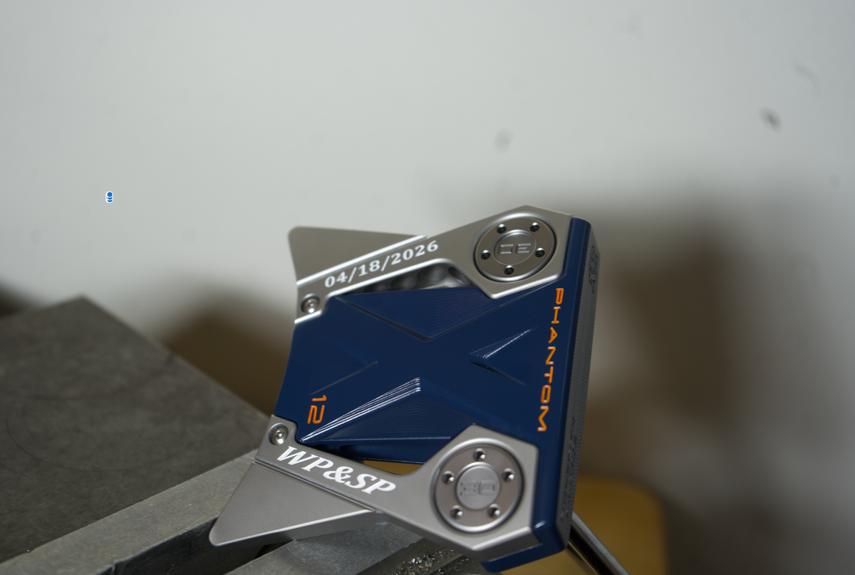 Scotty Cameron Phantom 12 – Auburn Wedding Edition