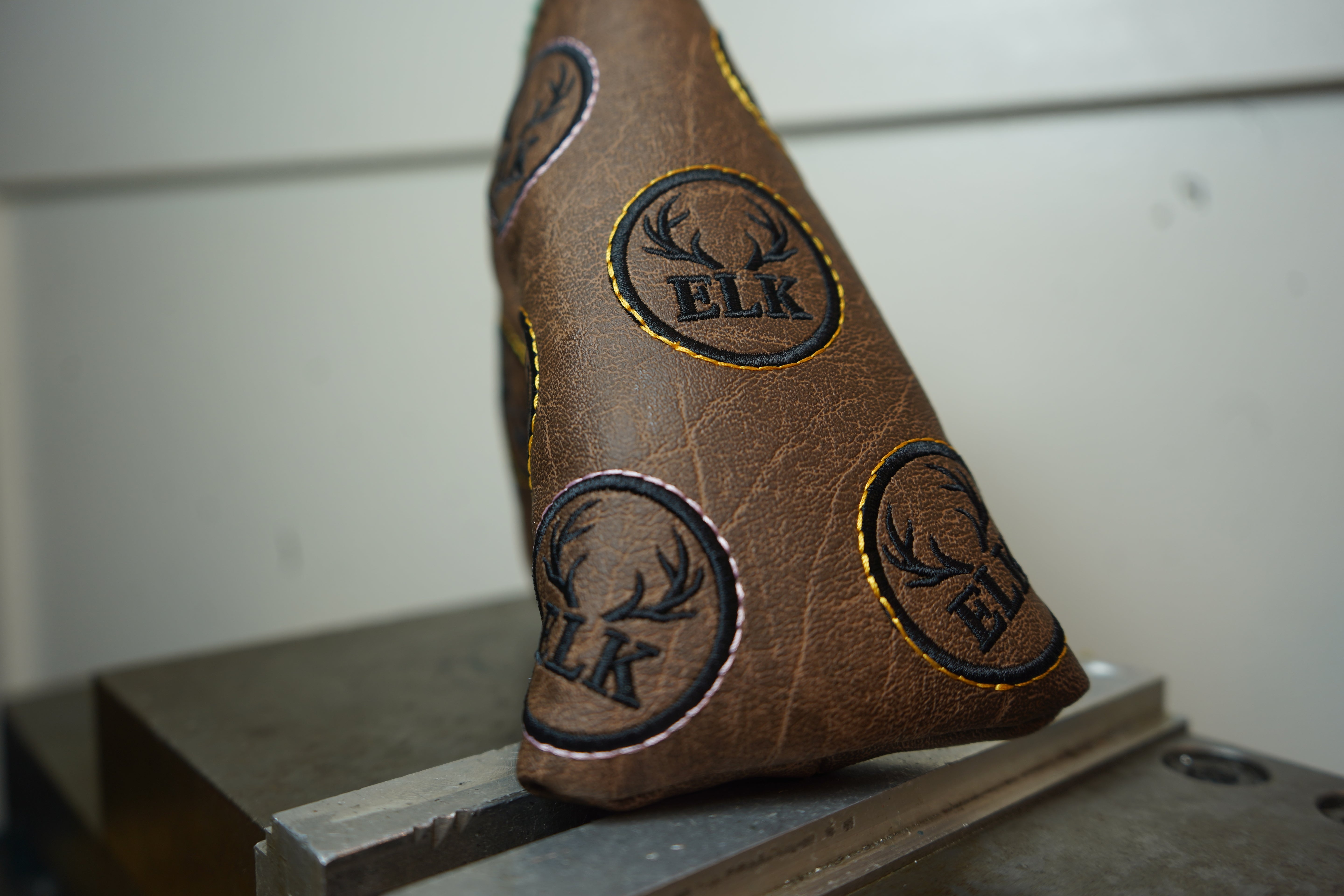 Elk Putters Classic Putter Headcover - Limited Drop Edition