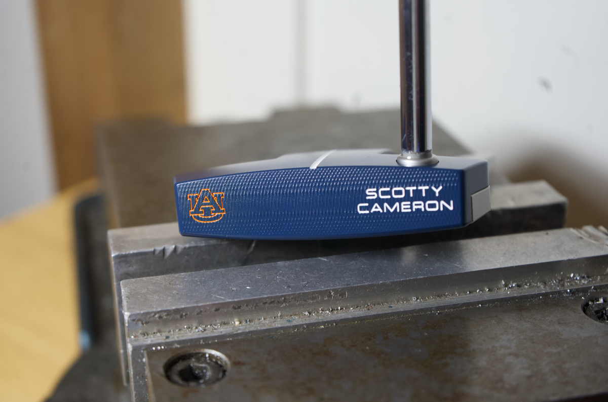 Scotty Cameron Phantom 12 – Auburn Wedding Edition